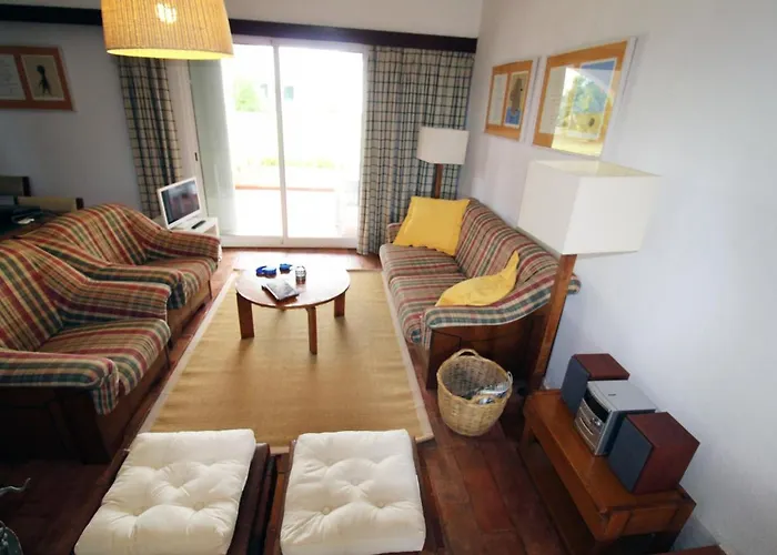 Charming Villa By Sapvillas